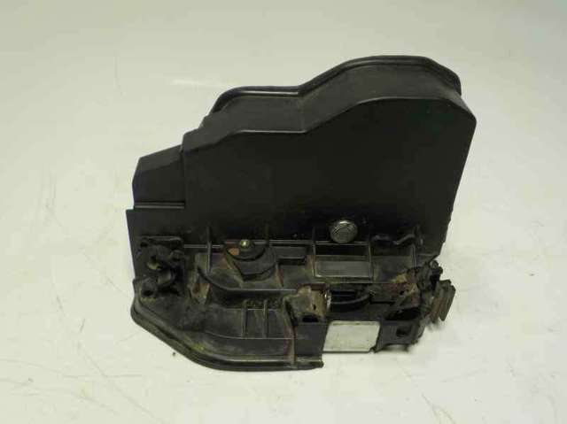 BMW 51217202144 Cerradura de puerta delantera derecha  en stock Valencia