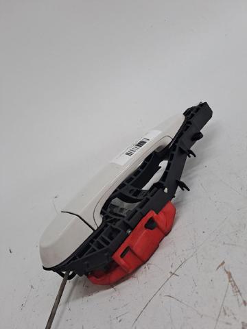 51217207562 Manija exterior derecha delantera/trasera de puerta  disponible Málaga
