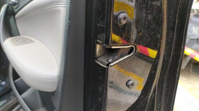 51217229458 Cerradura de puerta delantera derecha comprar Sevilla