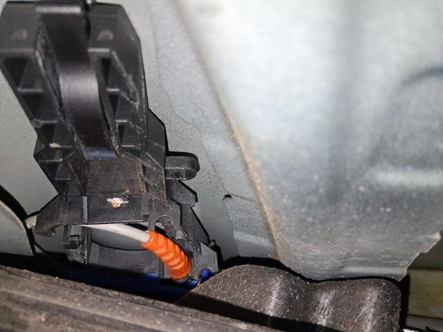 51217229458 BMW Cerradura de puerta delantera derecha comprar Madrid