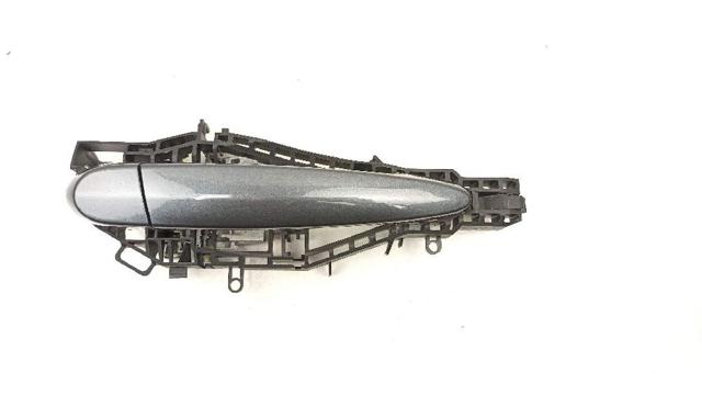 BMW 51217242568 Soporte de manija exterior de puerta delantera derecha  en stock Terrassa