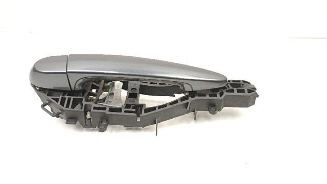 51217242568 Soporte de manija exterior de puerta delantera derecha  en stock Sabadell