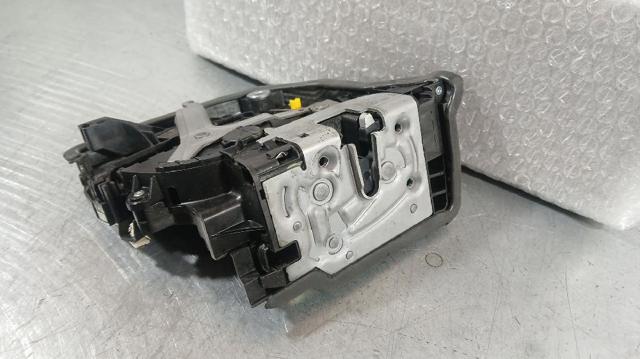 51217281934 Cerradura de puerta delantera derecha  comprar en Reus