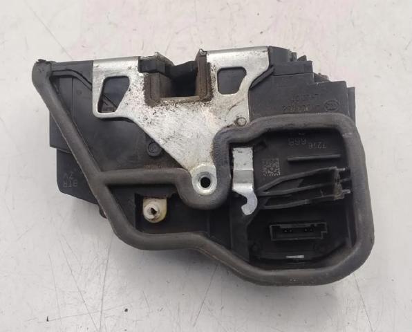 51217318416 BMW Cerradura de puerta delantera derecha  disponible Ourense