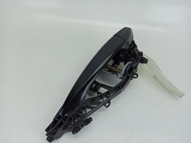 Soporte de manilla exterior de puerta trasera izquierda 51217401209 BMW