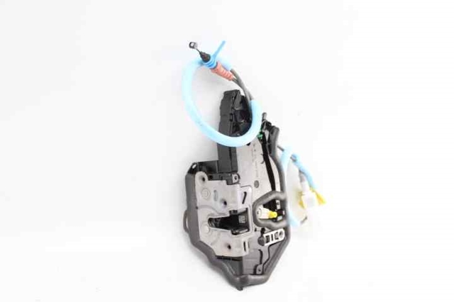 51217956142 BMW