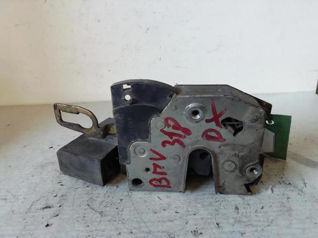 51218122204 BMW