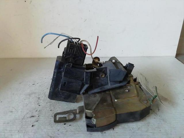 51218122204 BMW