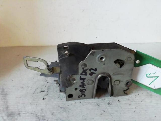 51218122204 BMW
