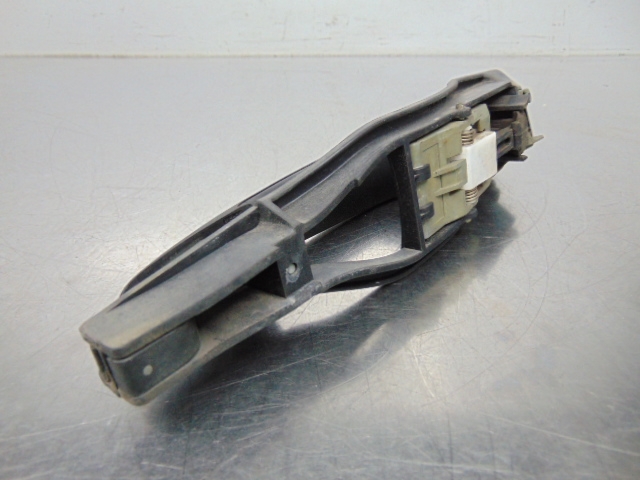 51218216122 BMW Soporte de manija exterior de puerta delantera derecha comprar Alcalá