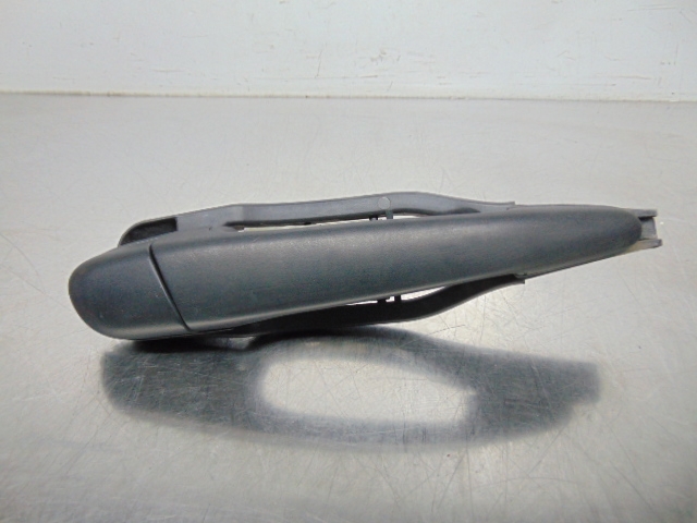 BMW 51218216122 Soporte de manija exterior de puerta delantera derecha  comprar en Murcia
