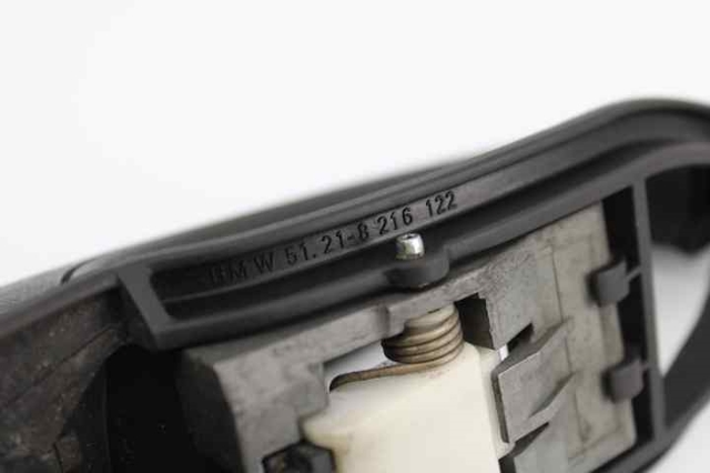 51218216122 BMW Soporte de manija exterior de puerta delantera derecha  disponible Alicante