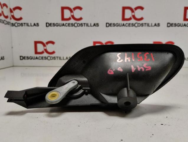51218226050 Manija interior derecha delantera/trasera de puerta  disponible Málaga