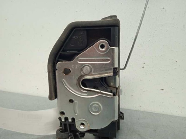 51227202147 BMW Cerradura de puerta trasera izquierda  en stock Huelva