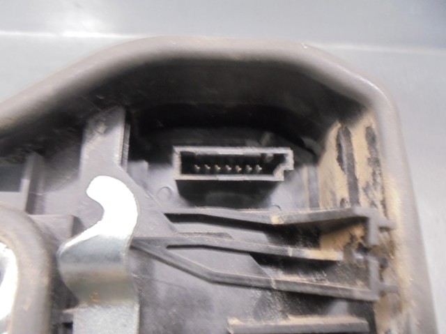 51227276673 BMW Cerradura de puerta trasera izquierda  disponible Vigo
