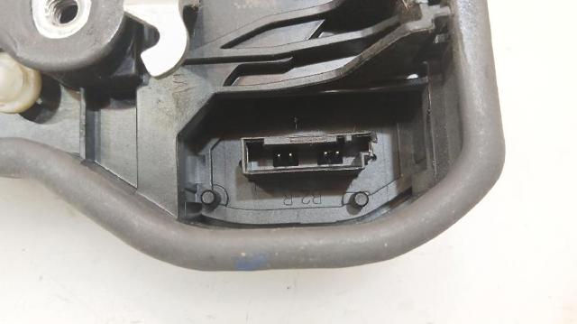 51227276674 Cerradura de la puerta trasera derecha  en stock Castellón