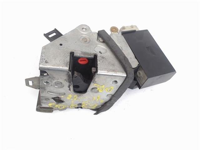 BMW 51228125672 Cerradura de la puerta trasera derecha  en stock Salamanca
