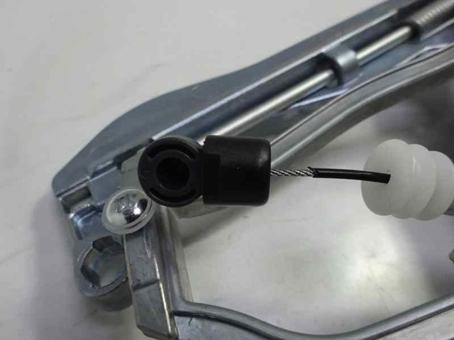 BMW 51228243635 Soporte de manija exterior de puerta trasera izquierda  comprar en Ponferrada