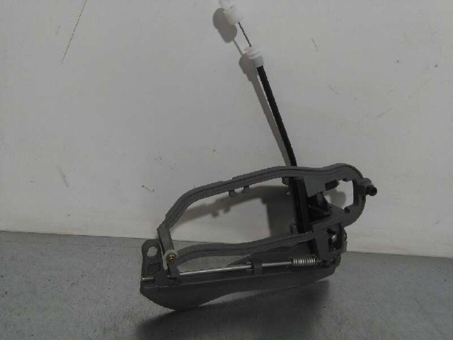 51228243636 BMW Soporte de manija exterior de puerta trasera derecha  en stock Gandía