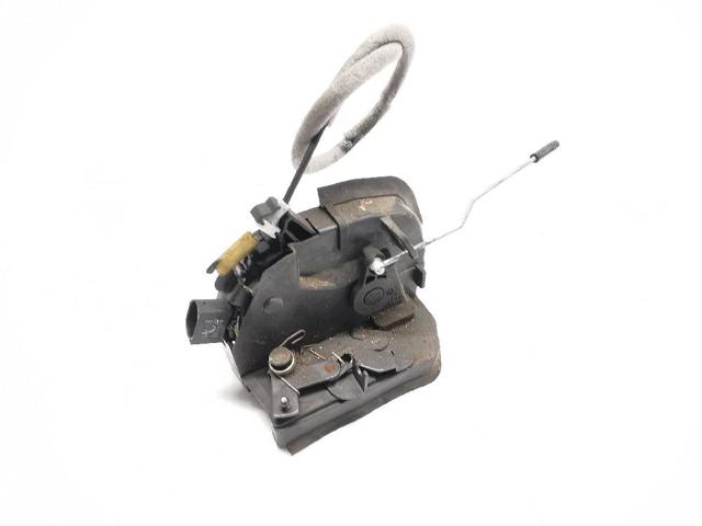 51228402601 BMW Cerradura de puerta trasera izquierda  en stock Córdoba