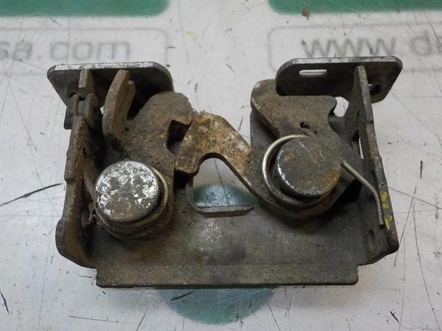 Cerradura del capó de motor BMW 1 E81, E87