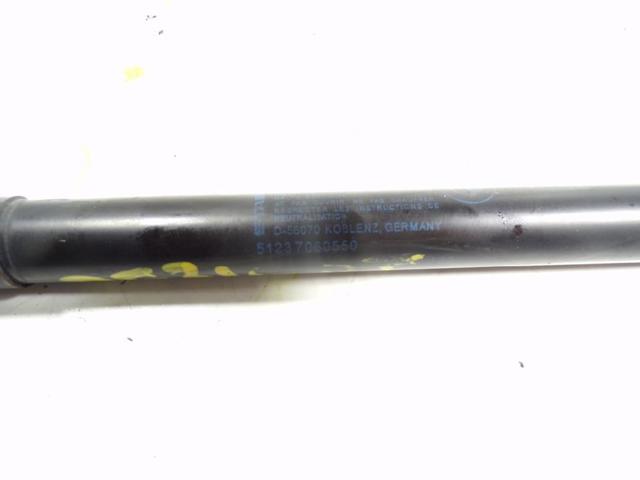 51237060550 BMW Amortiguador de capó  disponible Vigo