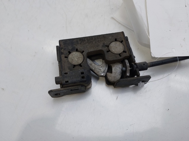 Cerradura del capó de motor BMW 1 E81, E87