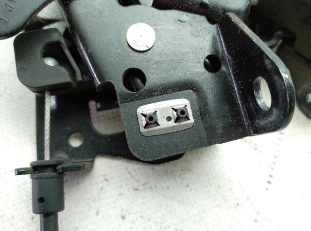 BMW 51237242549 Cerradura del capó derecha  en stock Terrassa