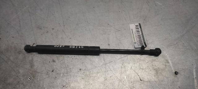51238202688 Amortiguador de capó  disponible Utrera