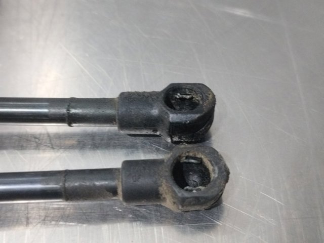 51238402551 BMW Amortiguador de capó  comprar en Oviedo