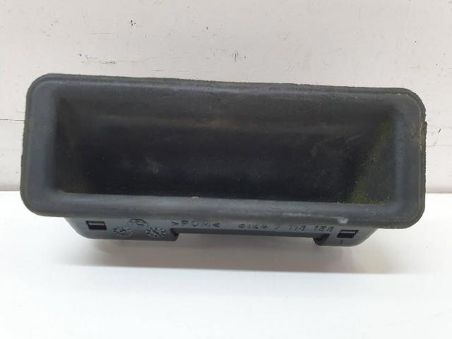 51247118158 Manija exterior de tapa de maletero  disponible Málaga