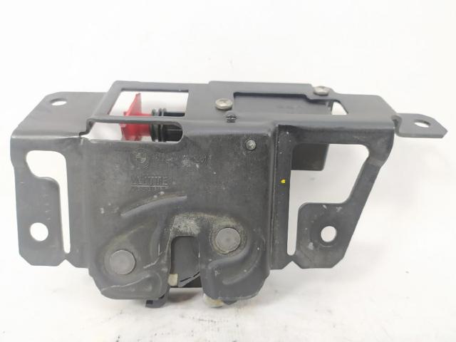 51247201561 BMW Cerradura de tapa de maletero  comprar en Oviedo