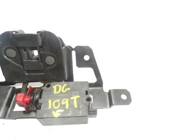 51247201561 BMW Cerradura de tapa de maletero  comprar en Jaén