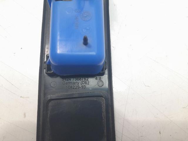 BMW 51247368752 Tirador de puerta de maletero exterior comprar Barcelona