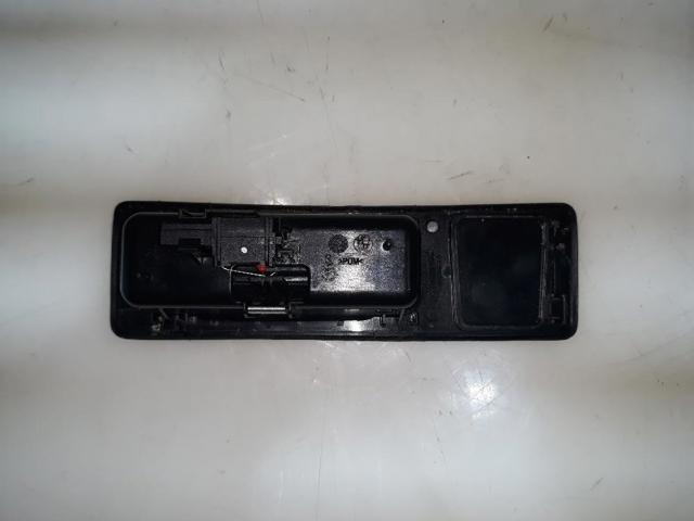 51247368752 BMW Tirador de puerta de maletero exterior  en stock Córdoba