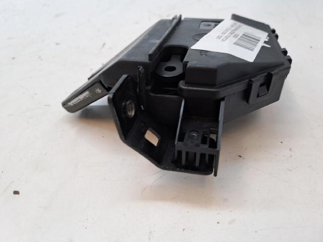 51247840617 Cerradura de tapa de maletero  disponible Málaga