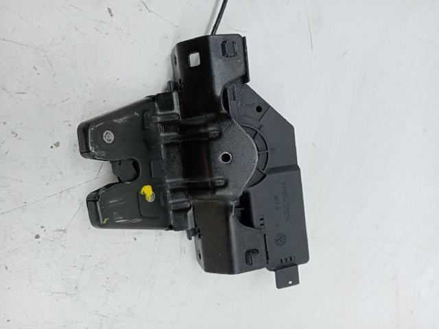 51247840617 BMW Cerradura de maletero  en stock Córdoba