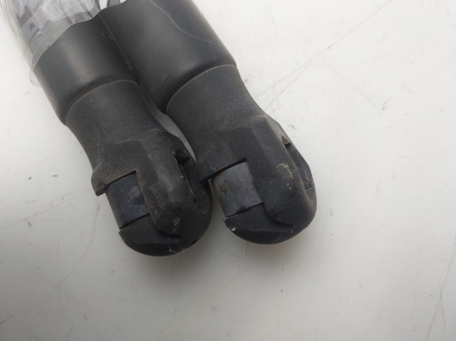 51249801386 BMW Amortiguador maletero  en stock Gandía