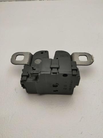 51249802312 Cerradura de tapa de maletero  disponible Utrera