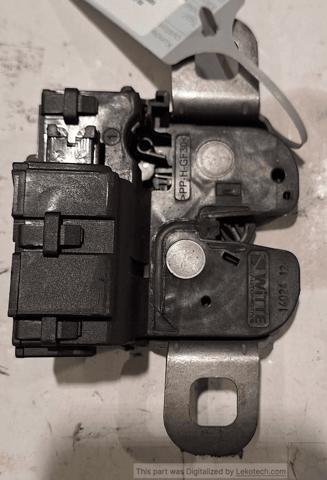 51249802312 Cerradura de tapa de maletero  comprar en Pontevedra