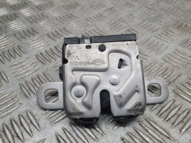 51249802312 BMW Cerradura de tapa de maletero  disponible Ourense