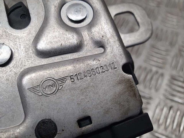 51249802312 BMW Cerradura de maletero  en stock Gandía