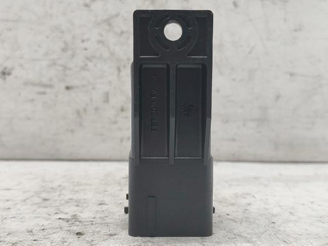 PEUGEOT 51252002 Relé de bujía de precalentamiento  comprar en Ponferrada