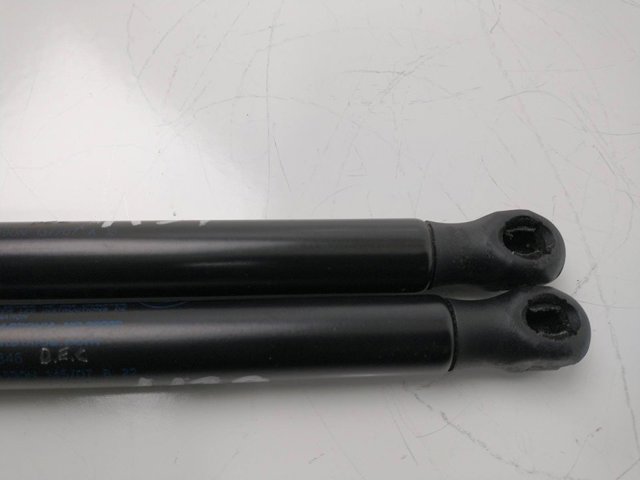 51327148346 BMW Amortiguador de capó  comprar en Oviedo