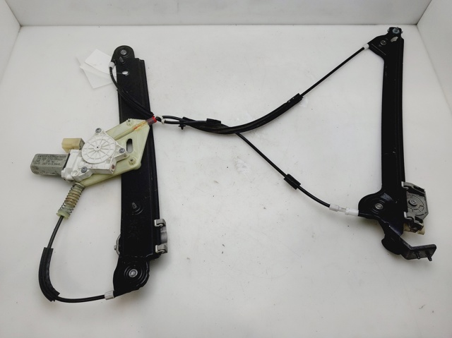 51337165596 BMW