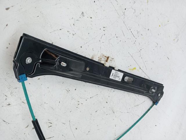 51337281882 BMW Mecanismo de elevalunas de la puerta delantera derecha  disponible Alicante