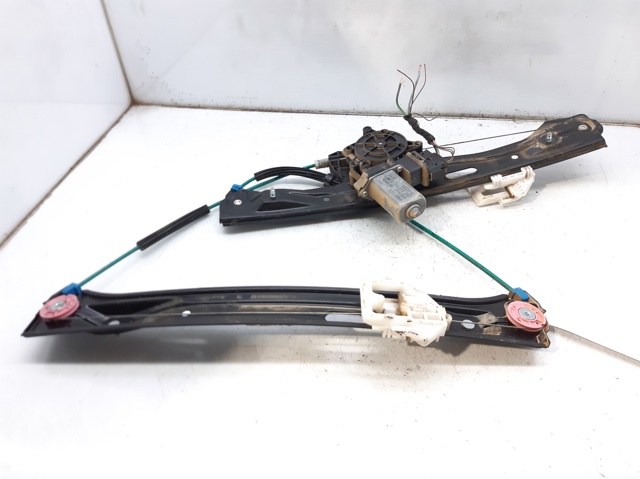 BMW 51337281882 Mecanismo de elevalunas de la puerta delantera derecha  comprar en Ponferrada