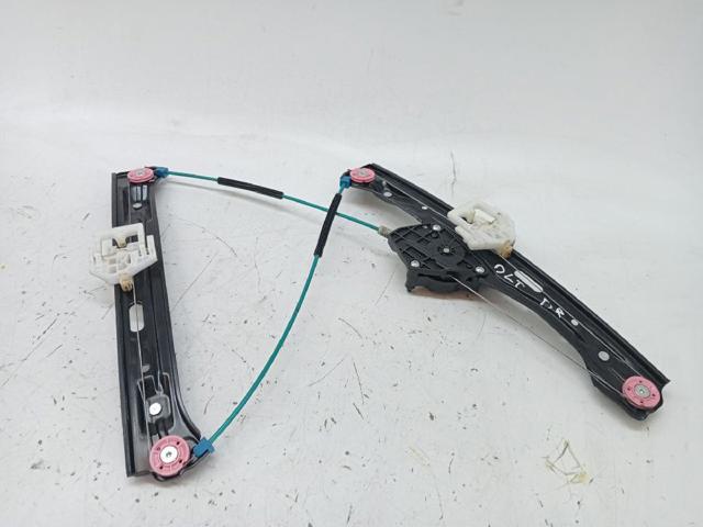 51337281882 BMW Mecanismo de elevalunas delantero derecha  en stock Córdoba