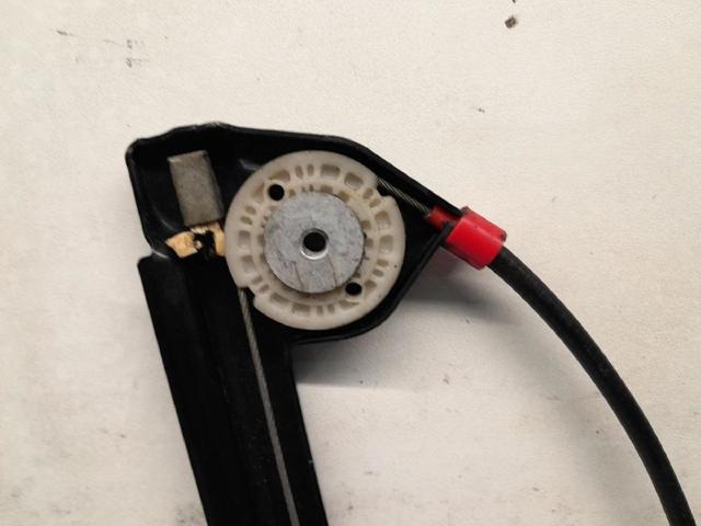 51338252393 BMW Mecanismo de elevalunas de la puerta delantera izquierda  disponible Alicante