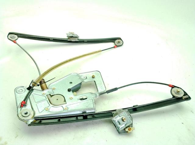 BMW 51338252394 Mecanismo de elevalunas delantero derecha  en stock Salamanca